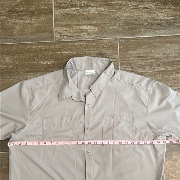 Columbia Gray Casual Button Down Shirt dry fit for Effortless Style - Picture 7 of 9